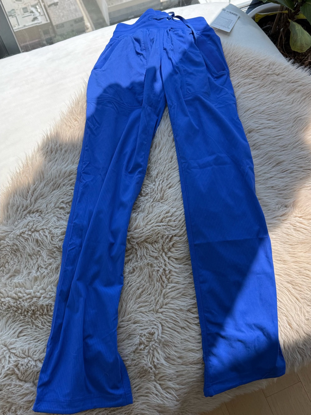 Lululemon Dance Studio mid-rise pant